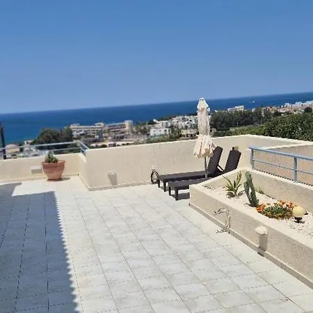 Romanson Seaview Апартаменты *